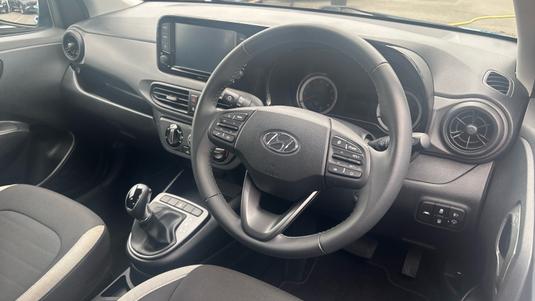 Hyundai i10 1.0 MPi SE Connect 5dr Auto Petrol Hatchback